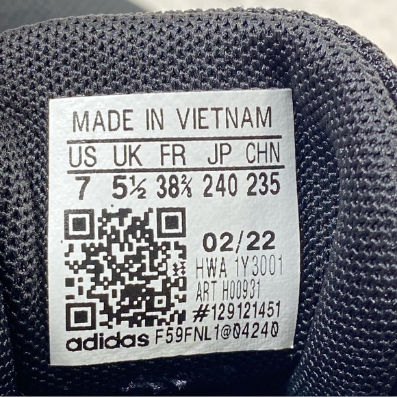 NEW adidas EQ19 Run Black White Running Jogging Sports Sneakers Shoes; Women’s 7 - Picture 2 of 16